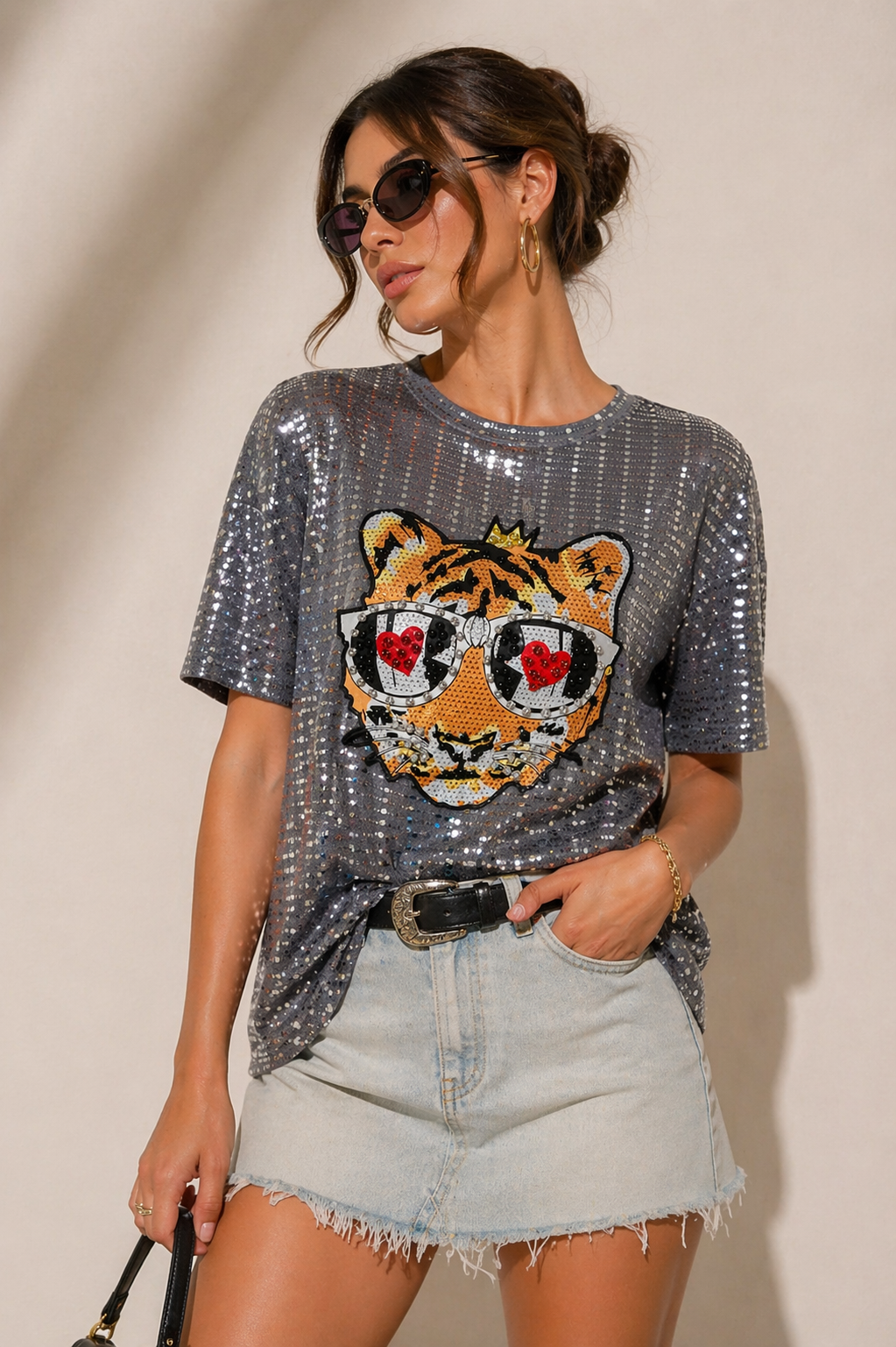 09 Tiger Rhinestone Oversized